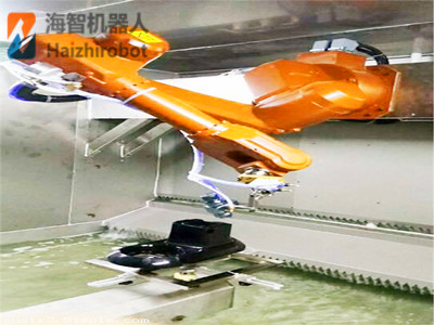 懸掛轉(zhuǎn)臺噴漆機(jī)器人