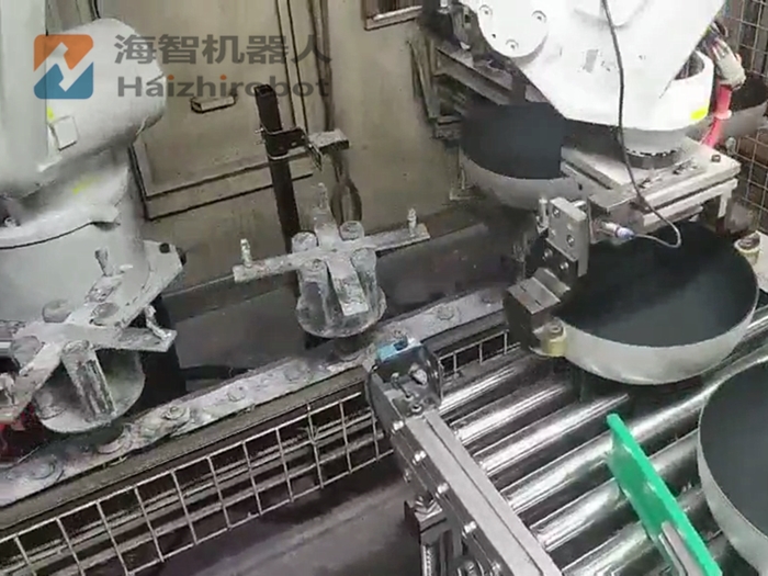 廚衛(wèi)鍋具生產(chǎn)線搬運機械手(圖1)